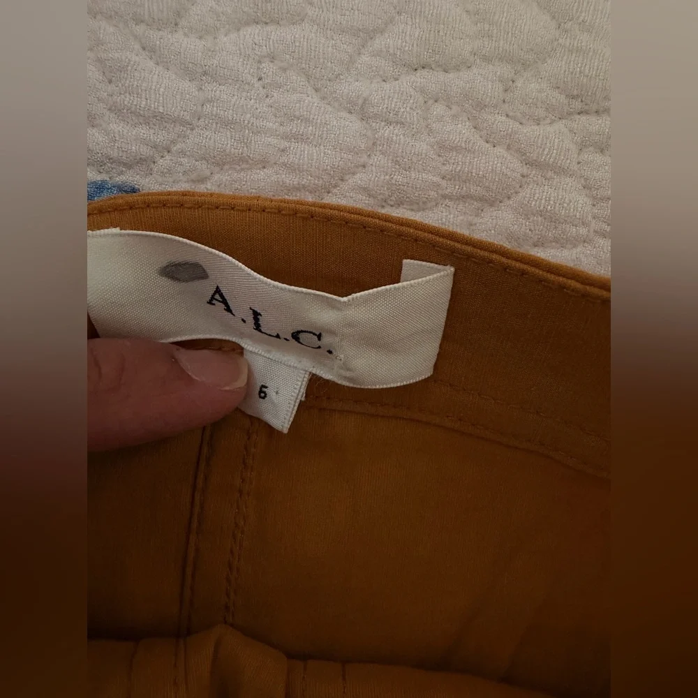 A.L.C. Gillian Sleeveless Belted Romper In Goldenrod Size S - Picture 8 of 14